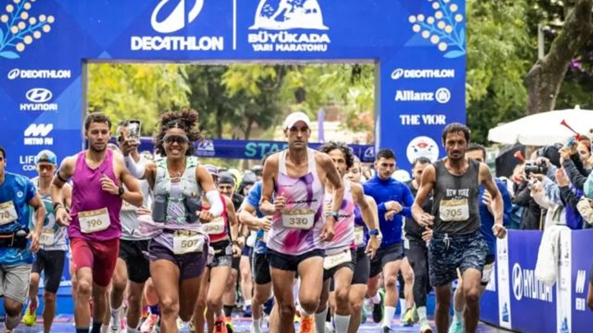 Decathlon Büyükada Yarı Maratonu’na rekor katılım