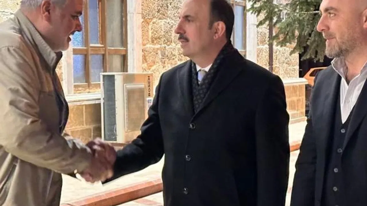 Başkan Altay Çumralıların Ramazan bereketine ortak oldu