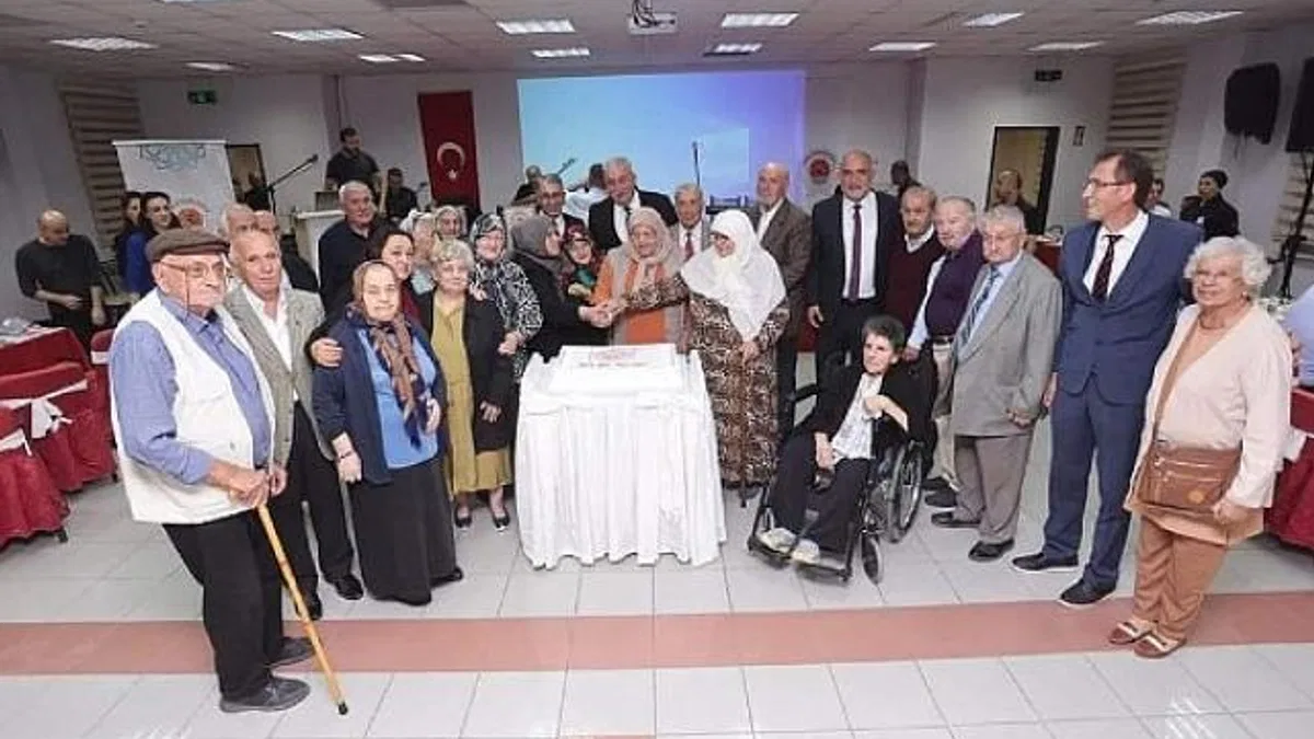 Başkan İbrahim Sandıkçı’ya Büyüklerden Dua