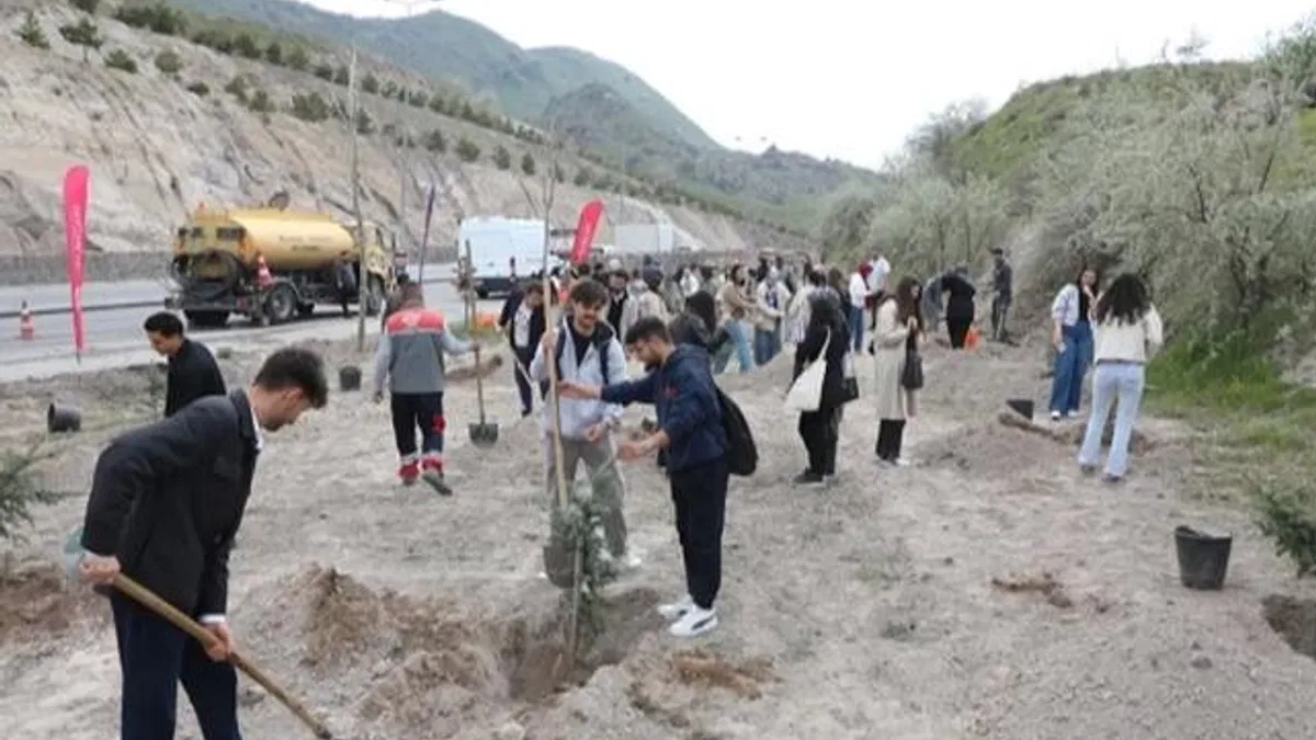 Kayseri Melikgazi’nin yeşil dokusu güçleniyor