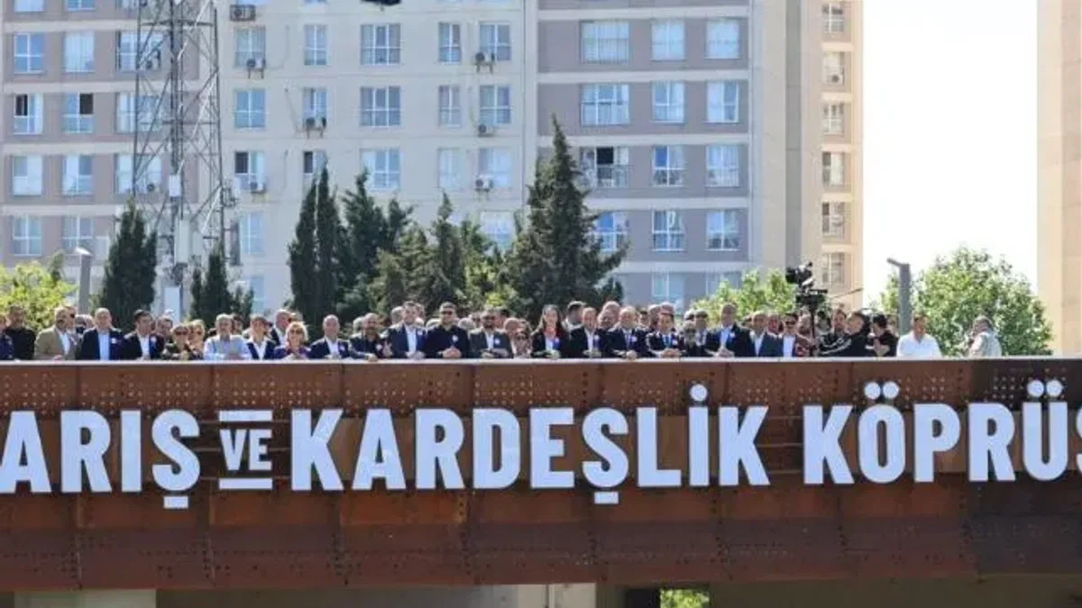 İstanbul Esenyurt’ta ‘Barış ve Kardeşlik’ Köprüsü açıldı