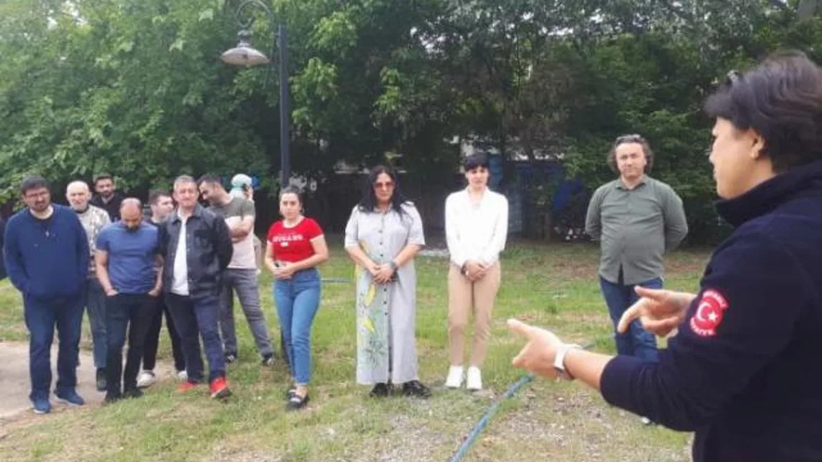 Kocaeli İtfaiyesi’nden gençlere eğitim