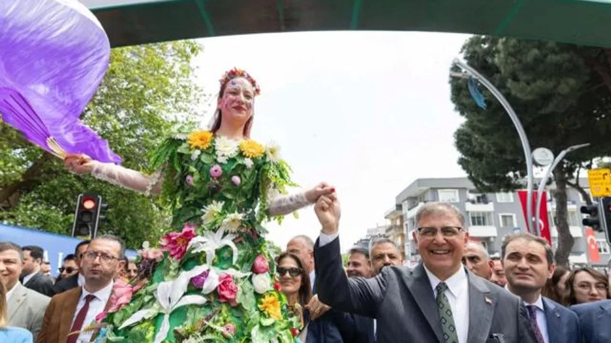 Uluslararası Bayındır Çiçek Festivali’ne coşkulu start