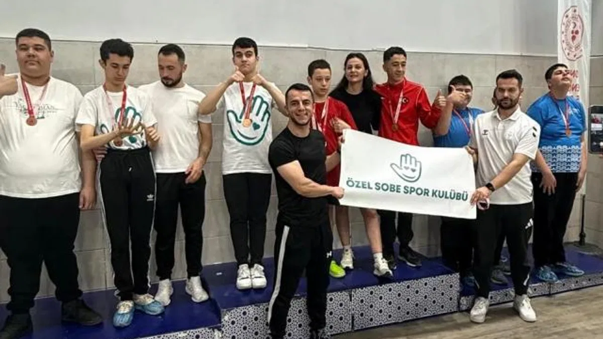 SOBE’li sporculardan madalya yağmuru
