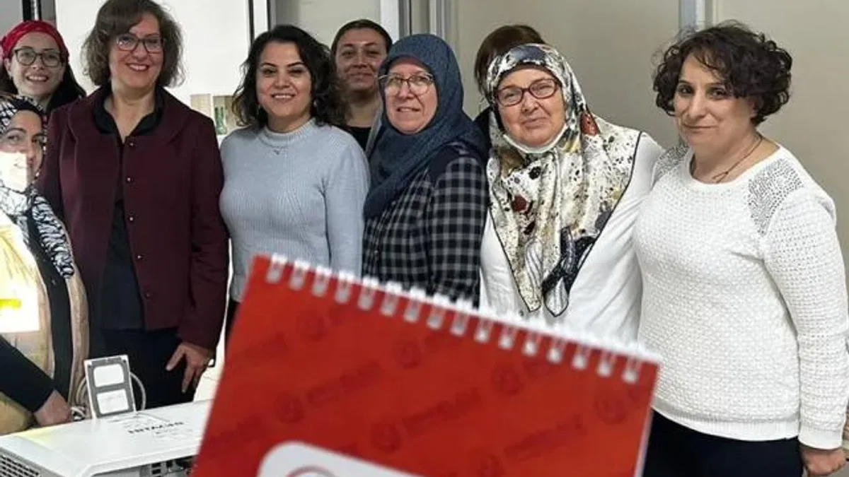 Kocaeli İzmit’te Engelsiz Ebeveyn Akademisi devam ediyor