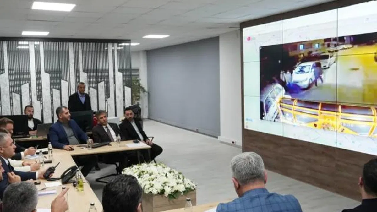 Ankara Keçiören’de karla mücadele koordineli sürdürüldü