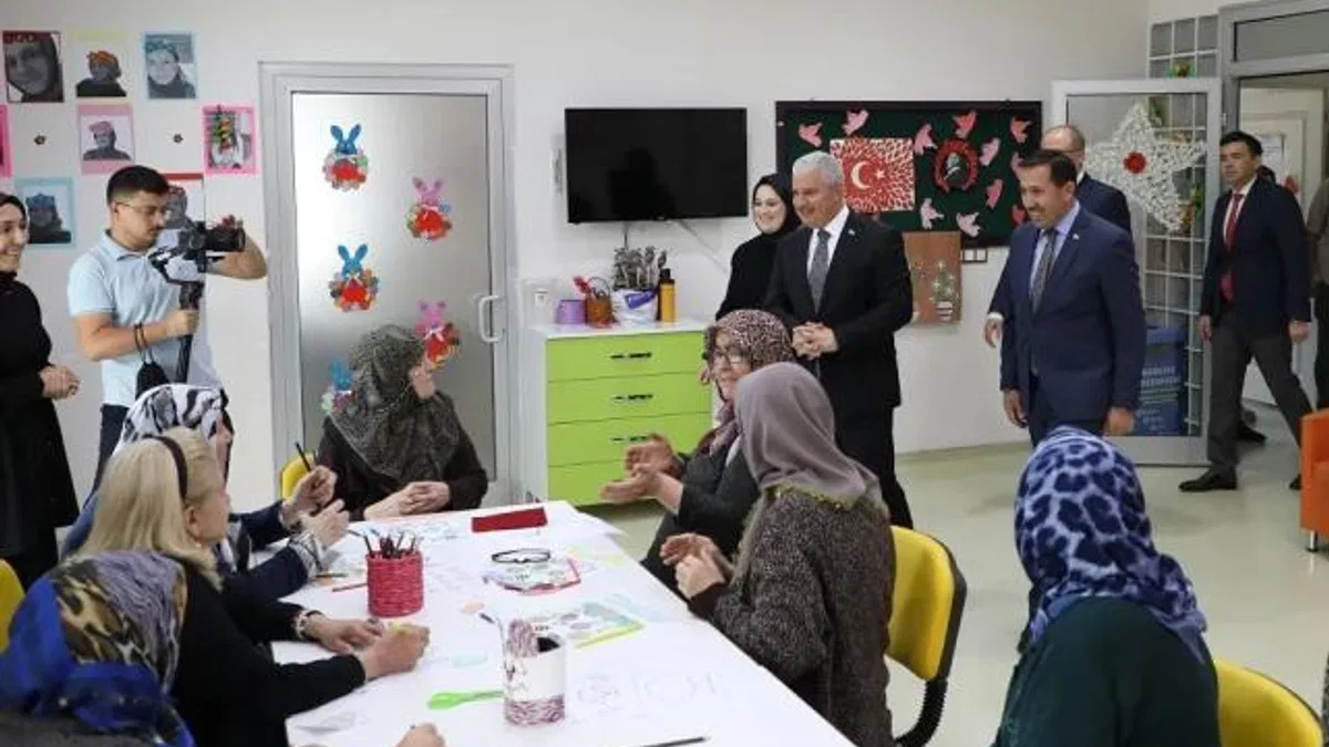 Konya’da Alzheimer hastalarına özel merkez ziyareti gerçekleşti