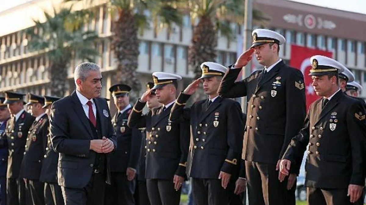 Büyük Önderimizi Saygı, Sevgi ve Özlemle Anıyoruz