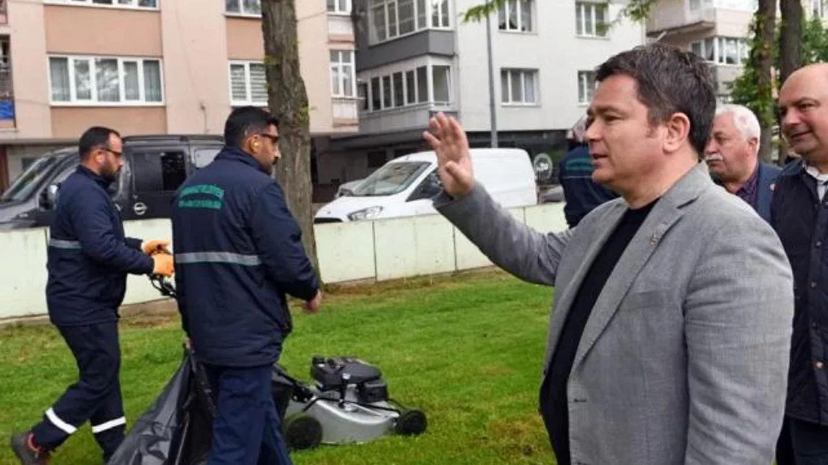Başkan Erkan Aydın 1 Mayıs’ta emekçilerin yanında