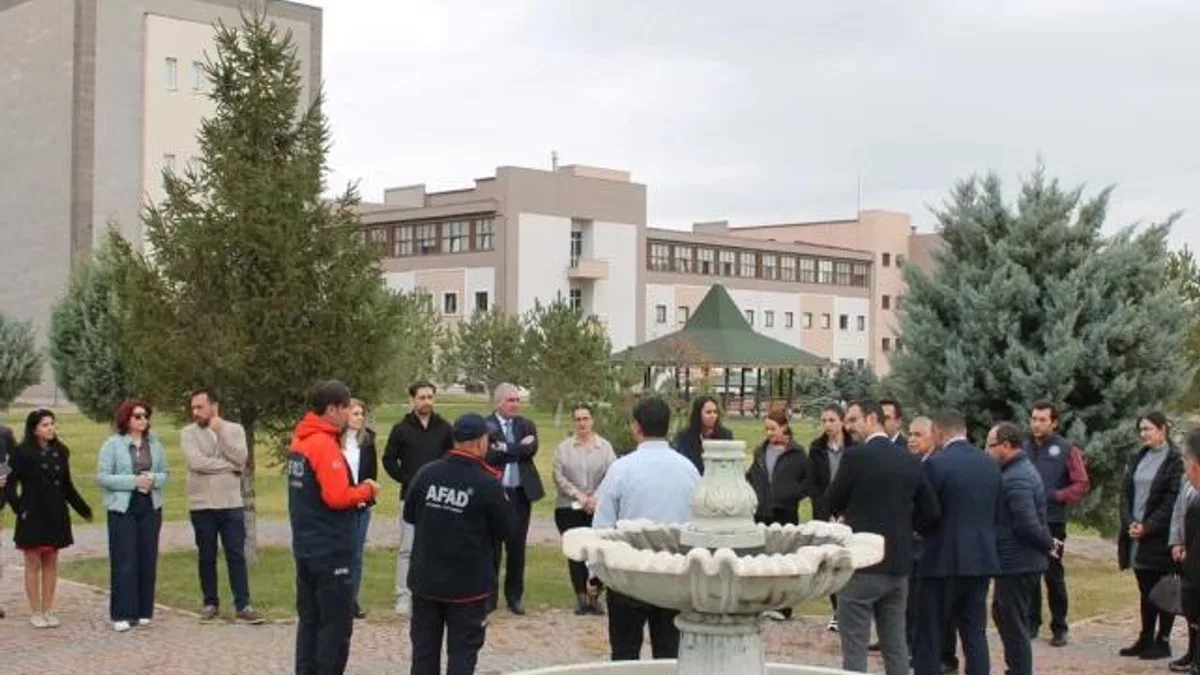 NNYÜ’de deprem tatbikatı