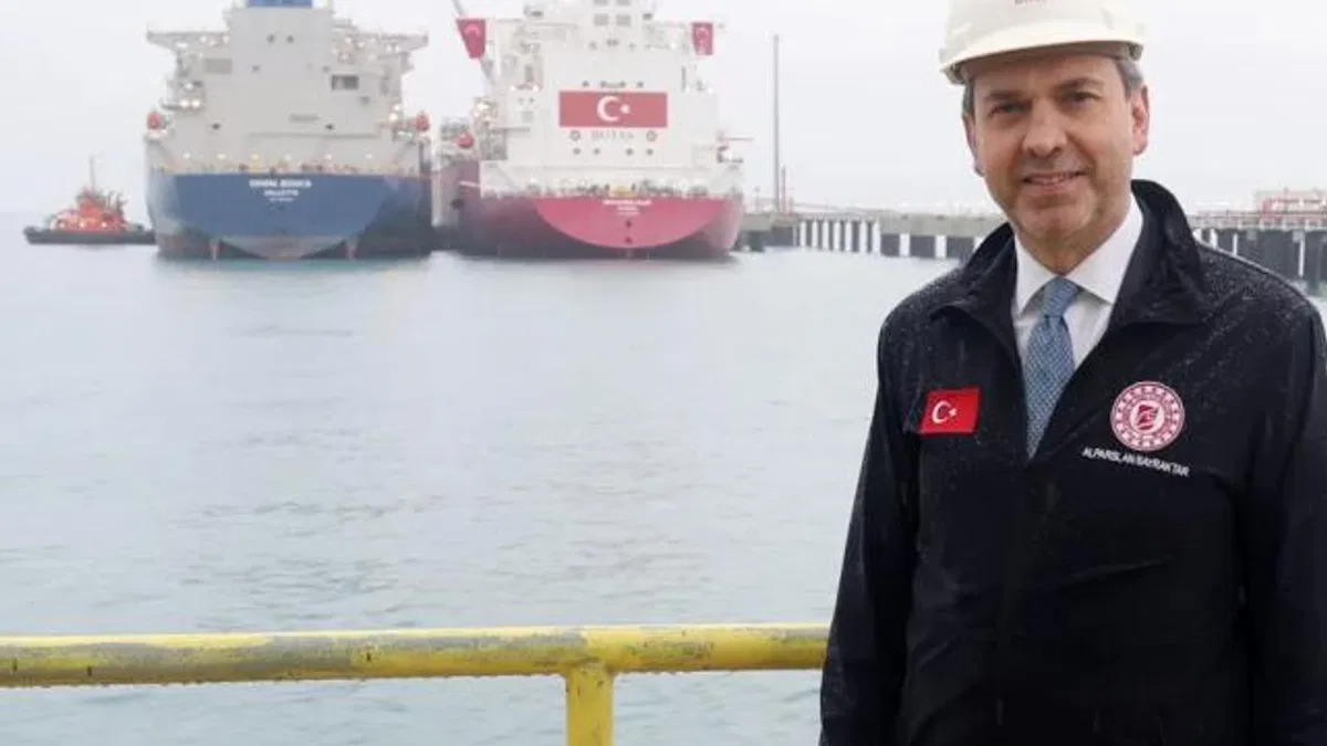 Ertuğrul Gazi FSRU’da kritik transfer… Türkiye’nin gazlaştırma kapasitesi 200 milyon metreküpe çıkıyor