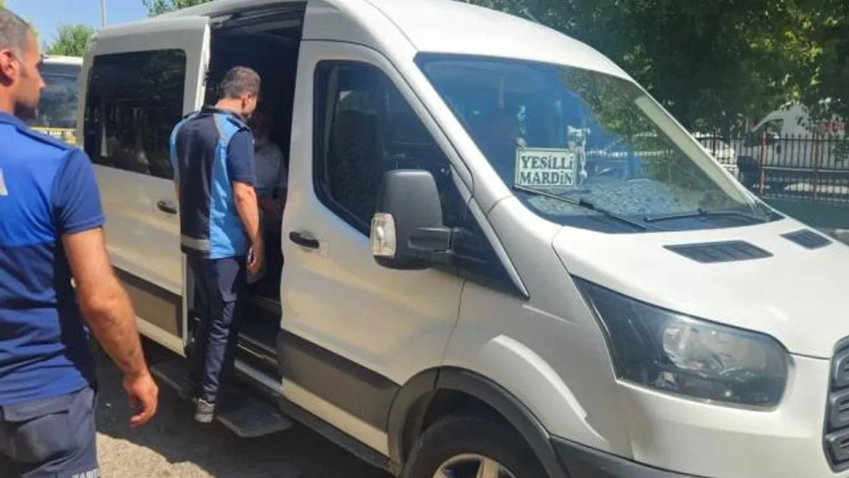 Yolculardan tarife dışı ücret alan araçlara cezai işlem uygulandı