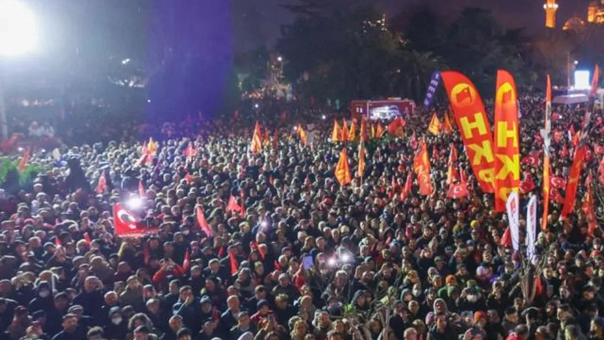 Ankara ve İzmir’de gösteriler 5 gün yasak!