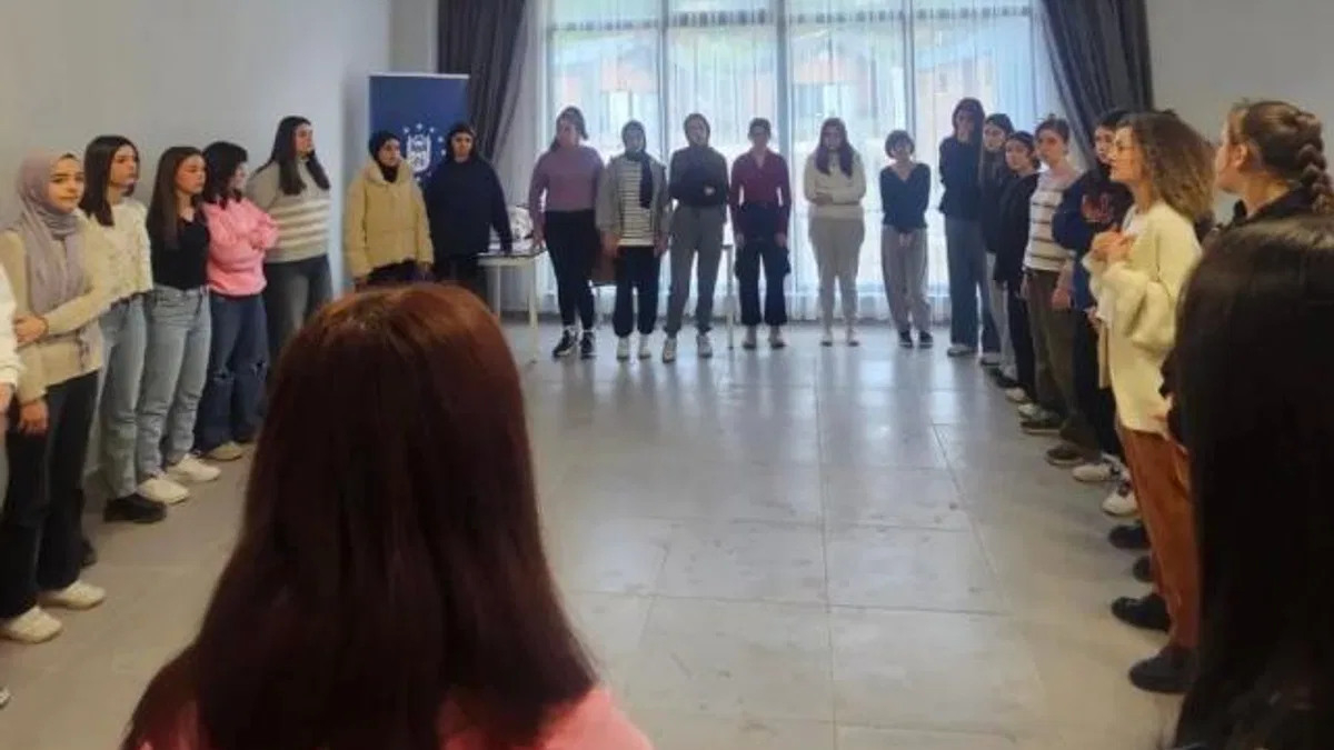 Bursalı gençler Orhaneli’de motive oldular