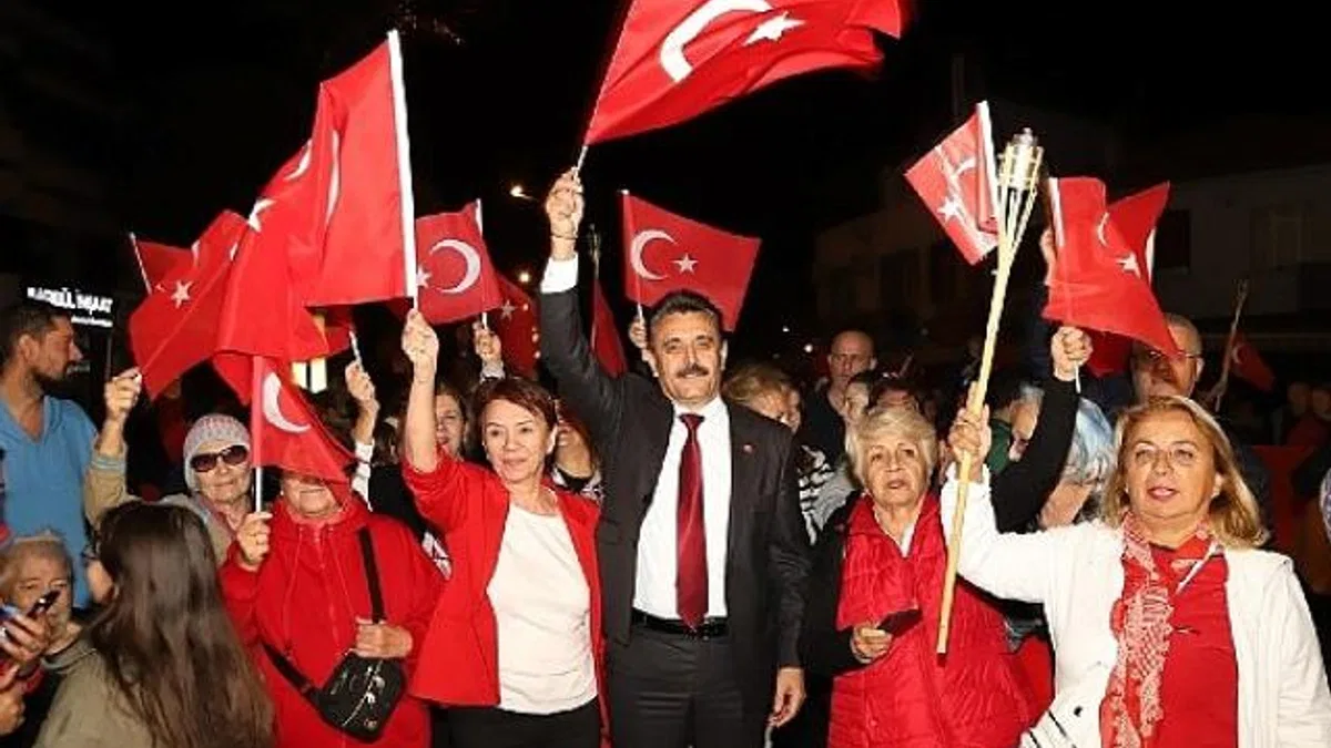 Cumhuriyetin 101. Yılı Dikili ve Çandarlı’da coşkuyla kutlandı