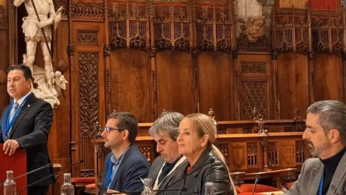 Başkan Aras, Barselona’daki MedCities Genel Kurulu’nda konuştu