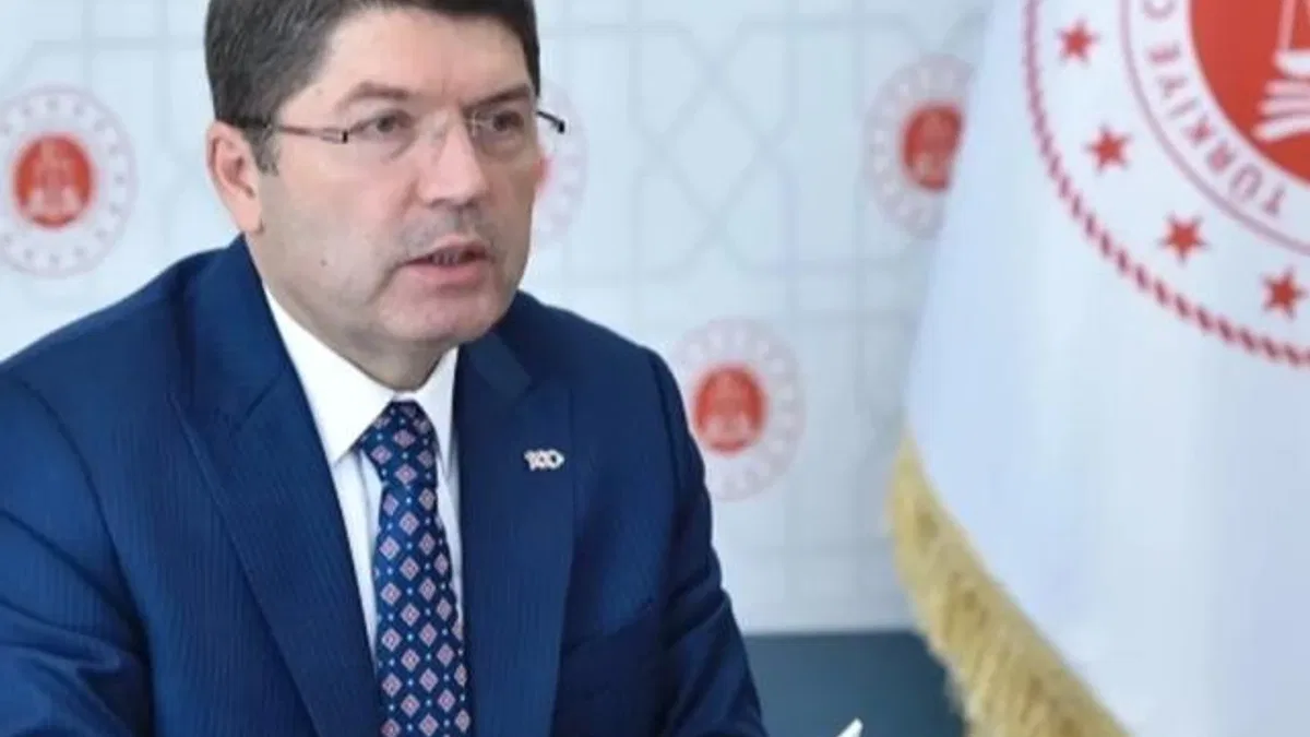 Bakan Tunç: Güçlünün değil, haklının yanında olacağız