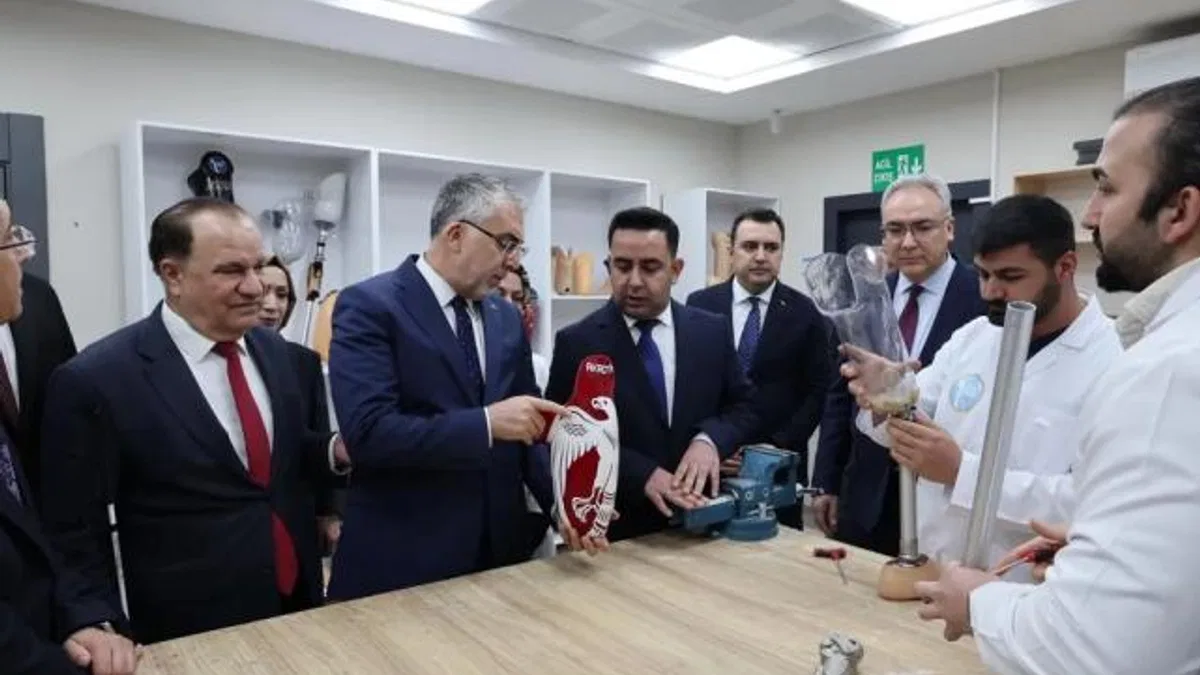 Bakan Işıkhan’dan Gaziantep’te o merkeze ziyaret