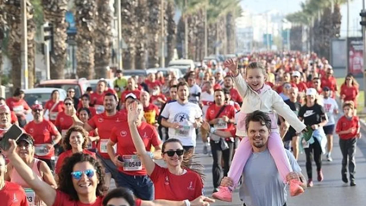 Karşıyaka 30. kez Ata’dan Ana’ya koştu!