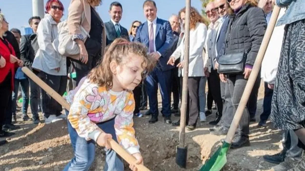 İzmir Büyükşehir sıfır karbon hedefi için çalışıyor
