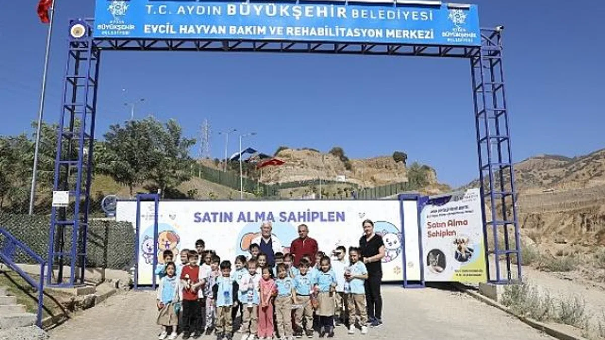 Başkan Çerçioğlu Hayvanları Koruma Günü’nde Minik Öğrencilere Can Dostlar Sevgisini Aşıladı