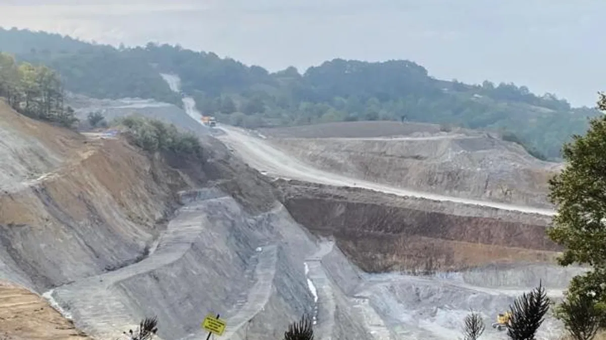 Bursa Kirazlıyayla’da halk katılmadı, toplantı yapılamadı