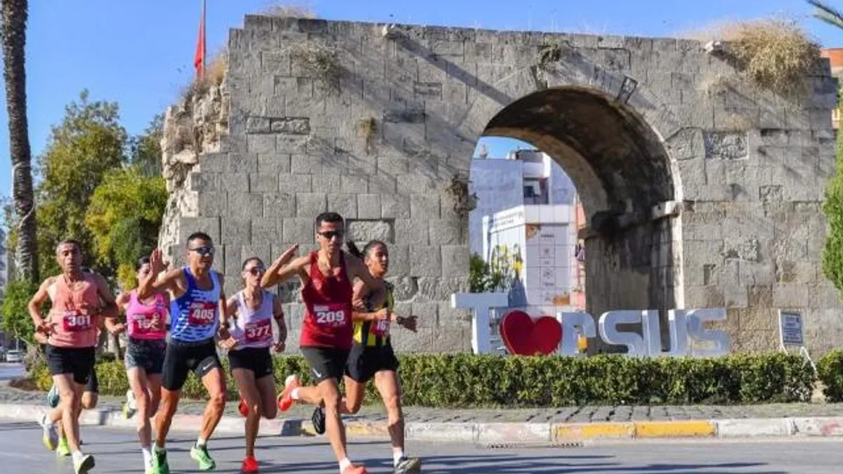 ‘Uluslararası Tarsus Yarı Maratonu’ heyecanı Mersin’i sardı