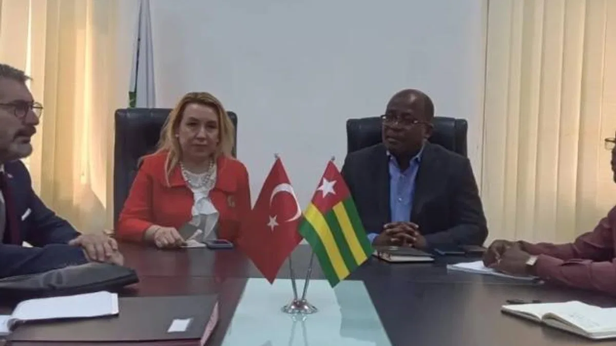 MEB’den Togo ve Senegal’e iş birliği ziyareti
