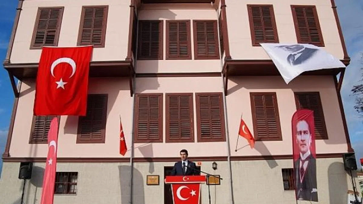 Avcılar Atasını Atatürk Evi’nde Andı