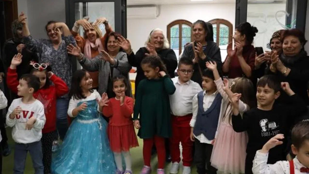 Yeni yıl etkinliğinde buluştular
