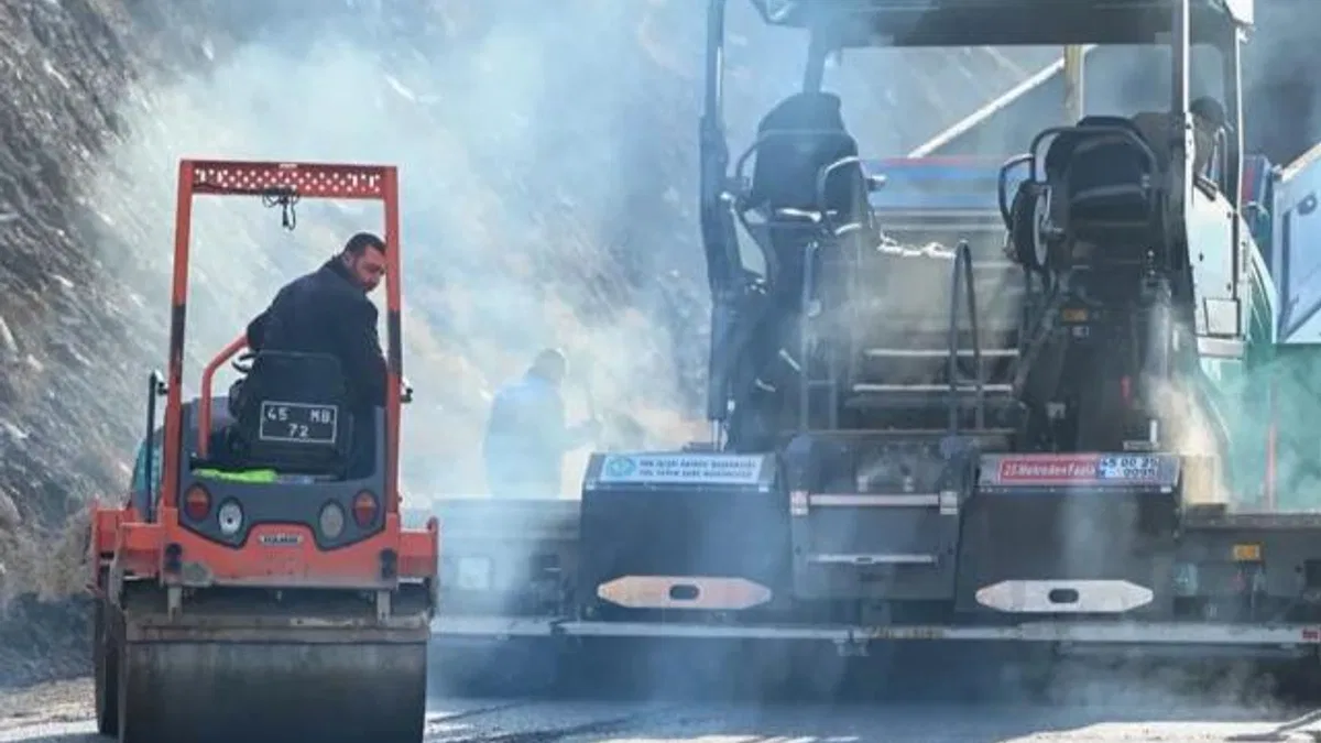 Başkan Dutlulu, madencilerin yıllardır beklediği yol için harekete geçti