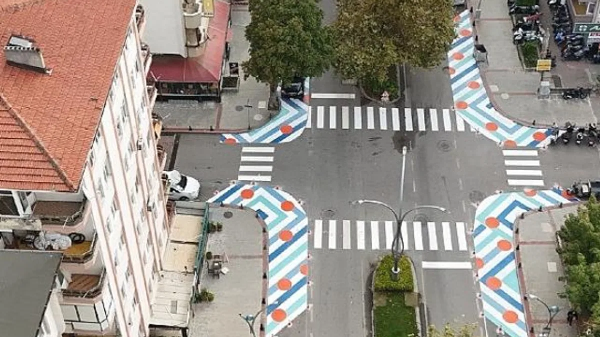 Atatürk Bulvarı’na güvenli okul yolu
