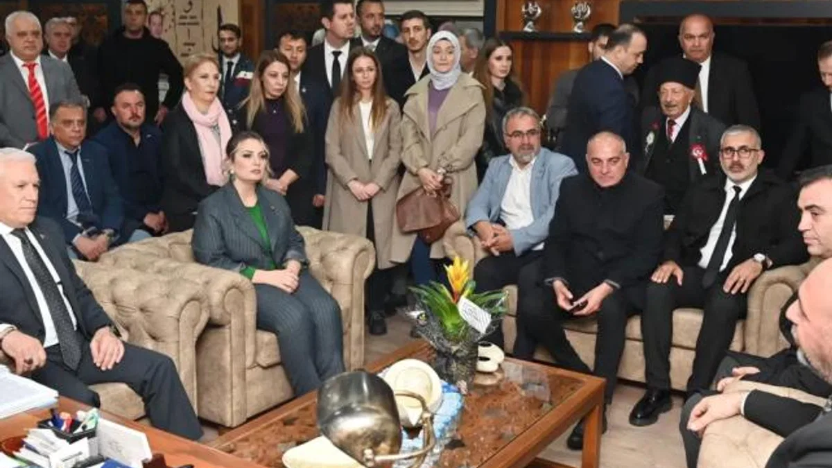 Bursa’da Başkan Bozbey’den Orhangazi’deki fabrikalara ‘vergi’ çağrısı