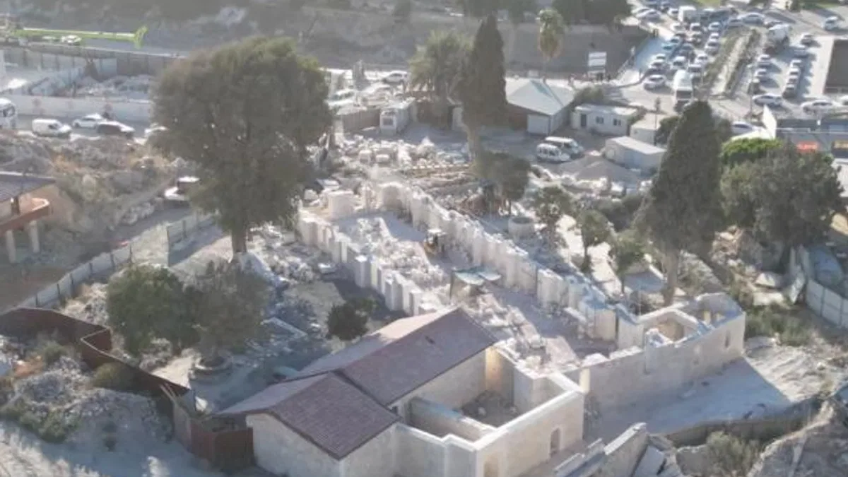 754 yıllık tarihi Antakya Cami Bursa ile yükseliyor