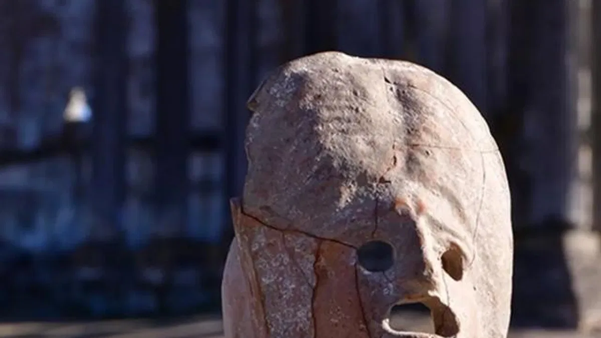 Aizanoi’de 2 bin yıllık mask bulundu