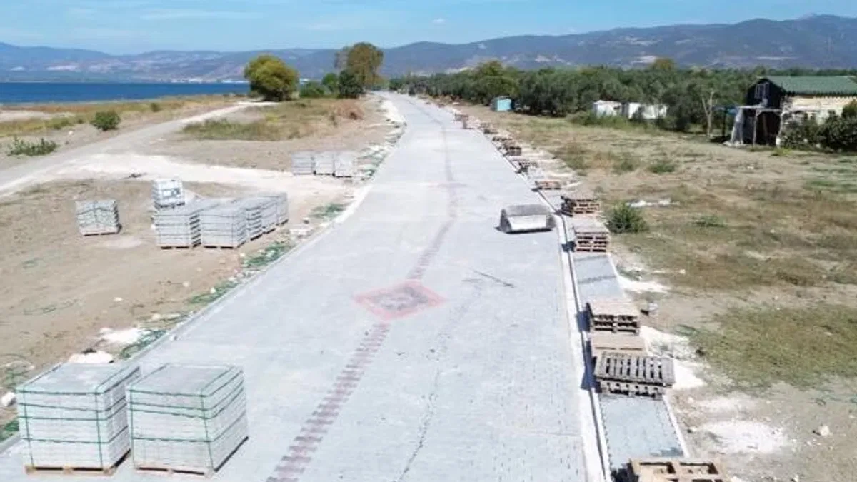 Bursa İznik’te merkezden kırsala hizmet hamlesi