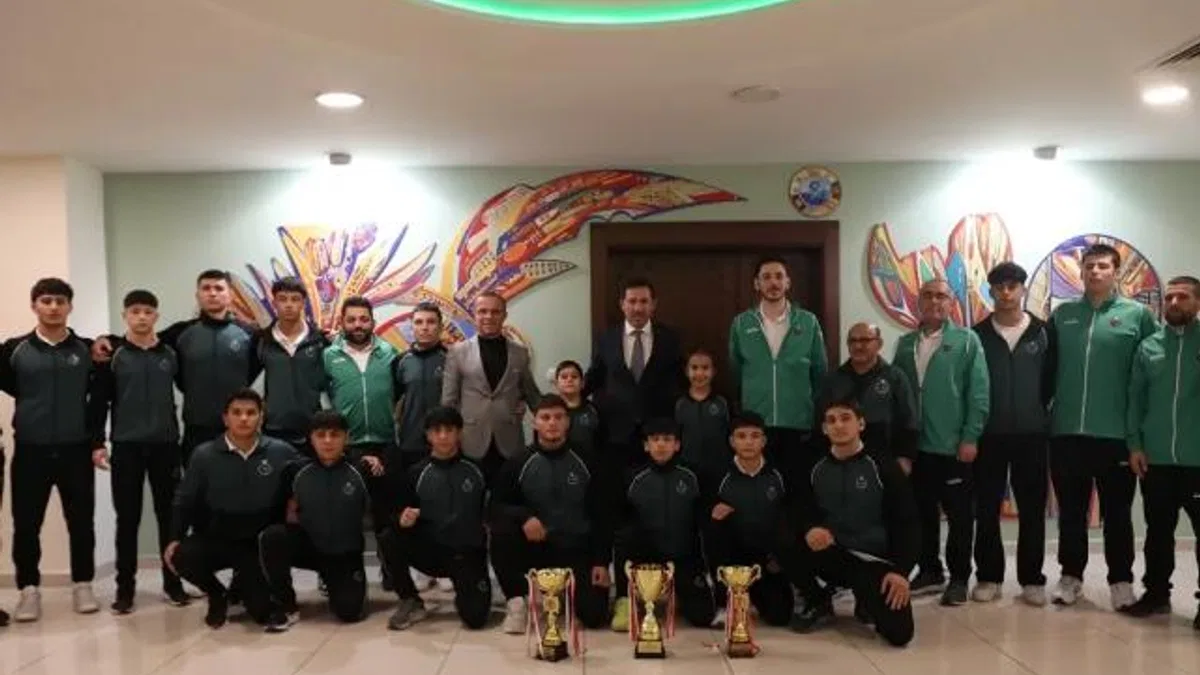 Konya Karatay Belediyespor’dan Başkan Kılca’ya çifte gurur ziyareti