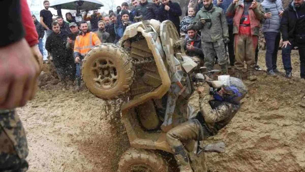 Gölcük’te ATV yarışları nefesleri kesti