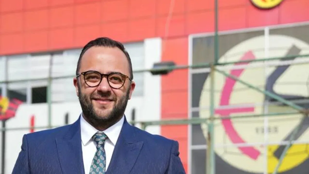 Eskişehir bayraklarla donatıldı