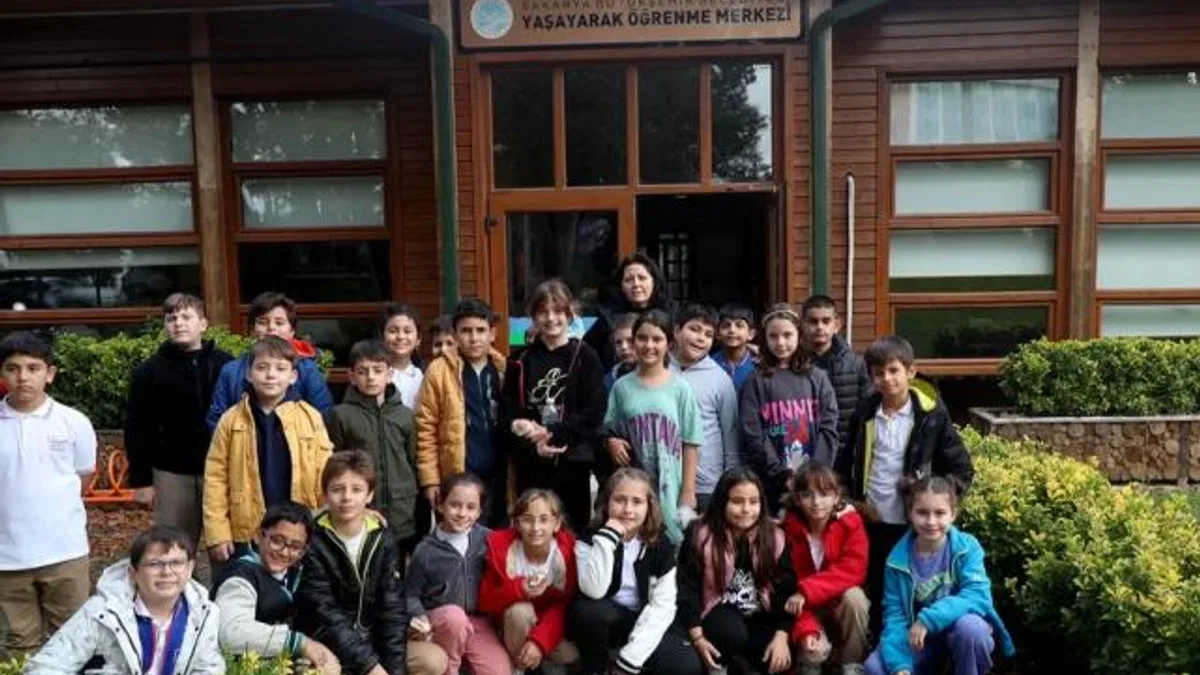 Sakarya Büyükşehir ilkokul öğrencileri ile can dostlarla buluştu
