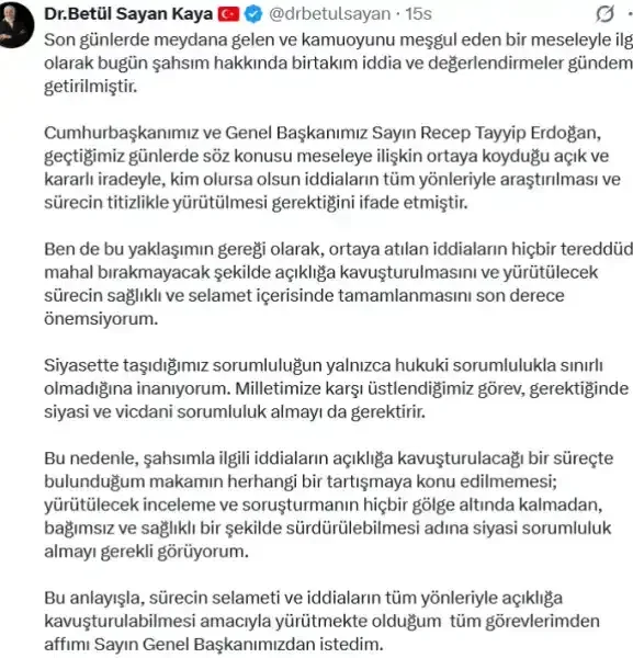 Betül Sayan Kaya tüm görevlerinden ayrıldı