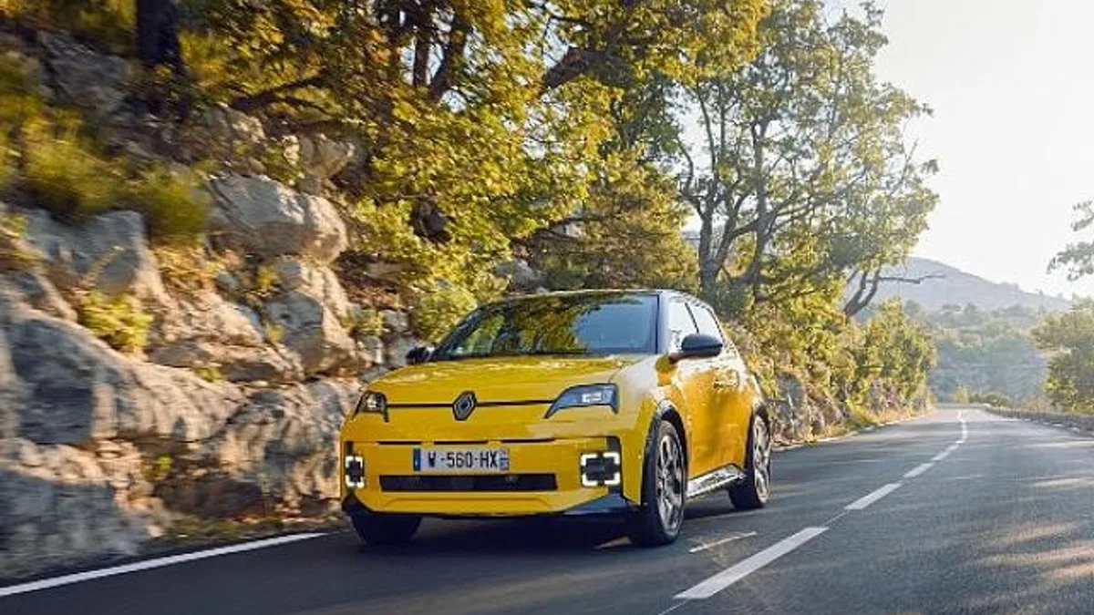 Pop İkonu Geri Döndü: Renault 5 E-Tech Elektrikli Türkiye’de Satışta