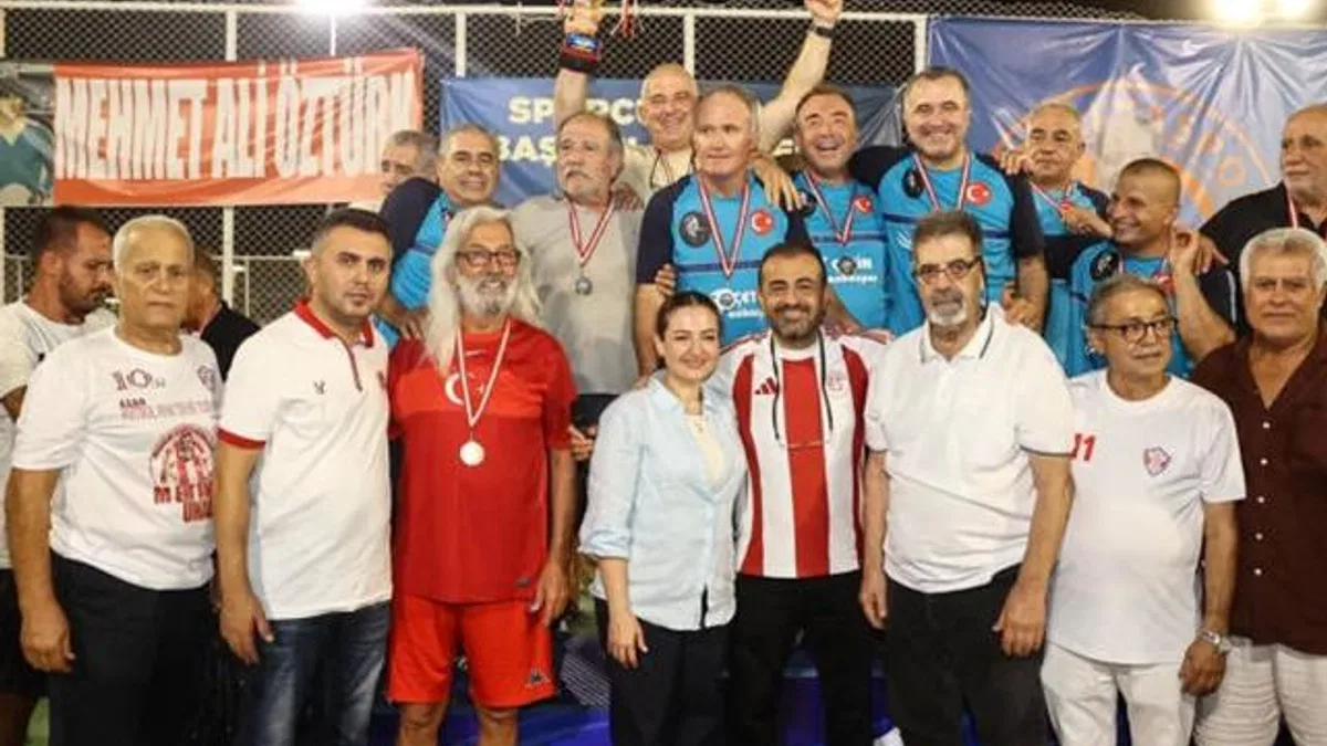 Antalya’da Ayak Tenisi Turnuvası sona erdi