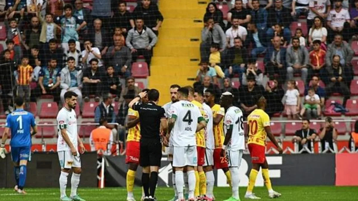 Kayserispor 2-2 Konyaspor (Maç Sonucu) Kritik Maçta Kayseri ile Konya yenişemedi!