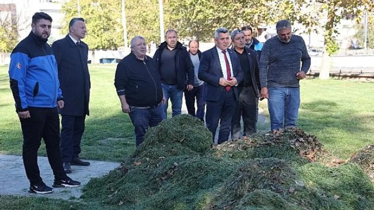 Kandıra Belediyesi Ekiplerinden Hummalı Çalışma