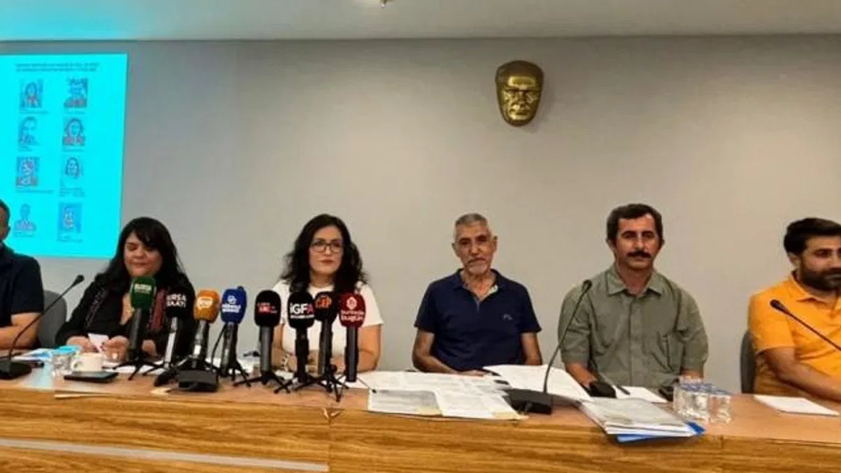 Bursalı mimarlardan itibar suikastine tepki!