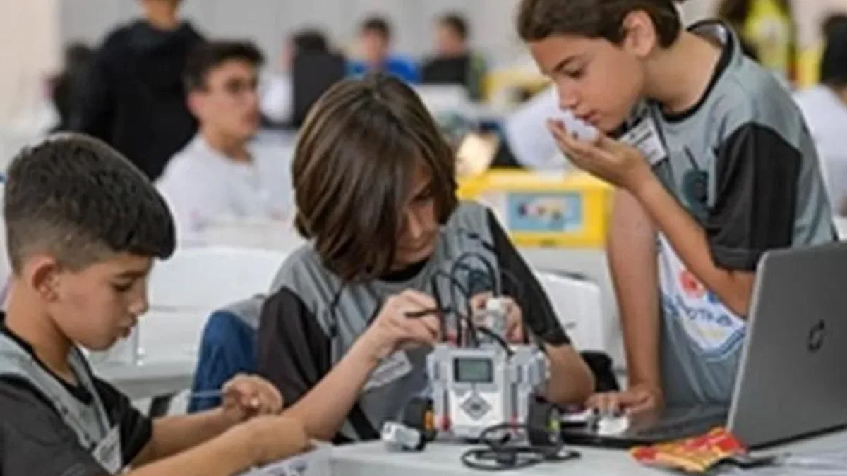 Dünya Robot Olimpiyatı Finali’nde İzmir’de buluşuyor!