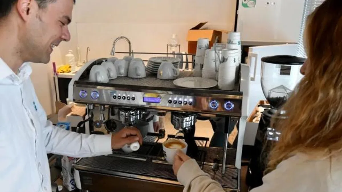 Antalya Muratpaşa’da kahve tutkunları için ‘Barista Eğitimi’