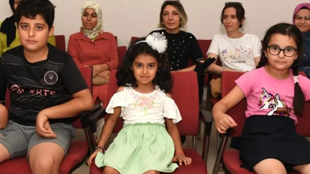 Bursa Osmangazi’de çocuklara mektup alışkanlığı kazandırıldı
