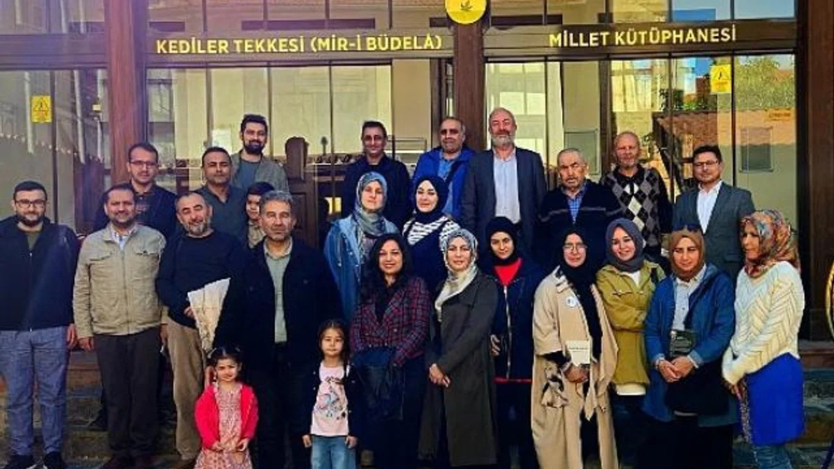 Edebiyat tutkunları için Kolektif Okuma etkinliği